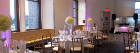 LOCATION ECLAIRAGE ET DECORATIONS DE LUMIERES A LOUER OUTAOUAIS GATINEAU HULL AYLMER -DJ Gatineau pour votre mariage et événements corporatifs.
